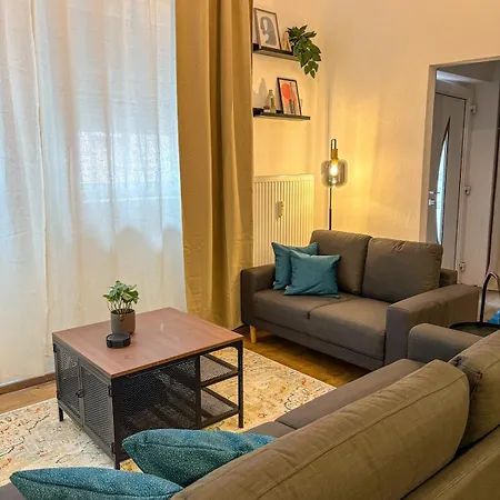 Neckarloft - Im Herzen Der Altstadt グンデルスハイム